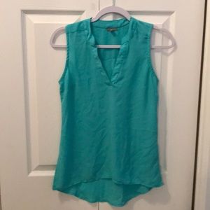 Teal top